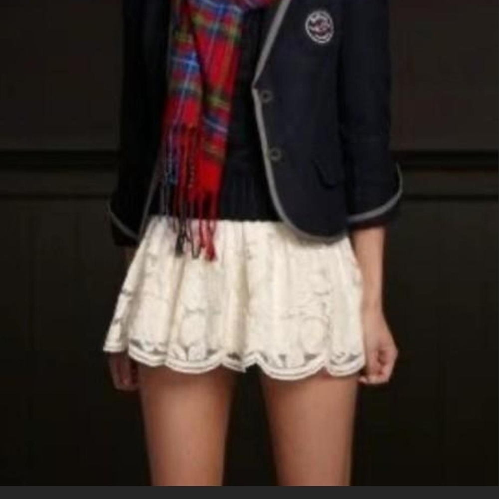 Hollister Cream Lace Mini Skirt